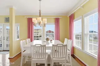 840 Ocean Boulevard W, Holden Beach, NC 28462 – photo 17: 22-print-DSC00914