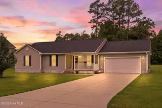 102 Laredo Drive, Jacksonville, NC 28540 – photo 2