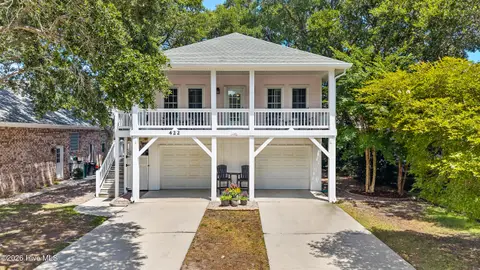 422 Settlers Ln, Kure Beach