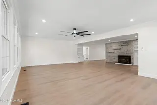305 Country Club Drive, Jacksonville, NC 28546 – photo 24: 40-web-or-mls-DSC06253