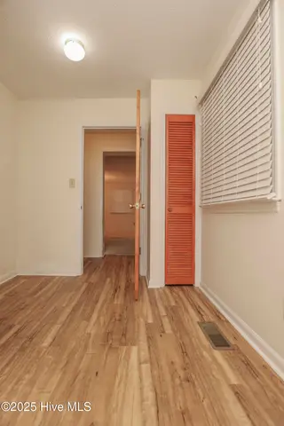 137 Cardinal Road, Jacksonville, NC 28546 – photo 21: 137 Cardinal-37