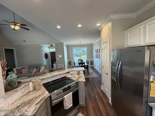 202 Savannah Drive, Jacksonville, NC 28546 – photo 14: beyc6973e54d6b21f
