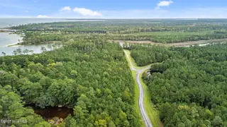317 Garbacon Drive, Beaufort, NC 28516 – photo 10: 6-web-or-mls-DJI_20251008125655_0426_D