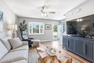 303 Barbour Road 503, Morehead City, NC 28557 – photo 10: 20-web-or-mls-chadwick-visuals-303-barbo