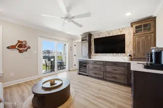 706 Atlantic Beach Causeway A, Atlantic Beach, NC 28512 — 3-bedroom townhome in Showboat Cottages, Atlantic Beach, NC, photo 18 of 48: 25-web-or-mls-IMG_5605