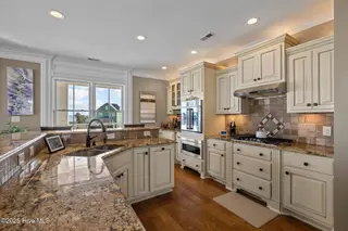 546 Cannonsgate Drive, Newport, NC 28570 – photo 9: 25-web-or-mls-1S3A9597