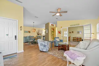 396 Deer Path, Calabash, NC 28467 – photo 4: Living Room
