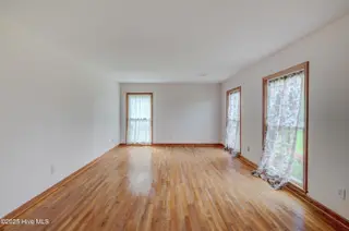 15554 Us Highway 421, Burgaw, NC 28425 – photo 14: 15554US-421-9