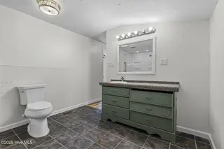 1121 River Street, Jacksonville, NC 28540 – photo 23: river-23