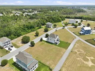 211 210 Colleton Square, Newport, NC 28570 – photo 10: 11-web-or-mls-211 Colleton Square 008