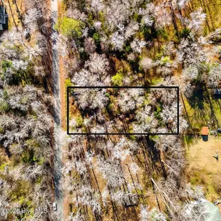 107 Tradewinds Road, Newport, NC 28570 – photo 2: 107 Tradewinds Rd