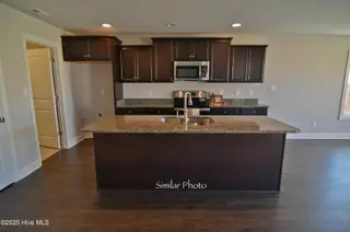 110 Twisted Vine Boulevard, Jacksonville, NC 28546 – photo 7: DSC_0015