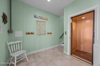 132 N Permuda Wynd Drive, North Topsail Beach, NC 28460 – photo 9: 18-web-or-mls-IMG_3662