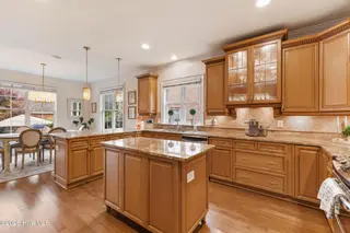 2022 Kenilworth Lane, Wilmington, NC 28405 — 3-bedroom home in Landfall, Wilmington, NC, photo 14 of 53