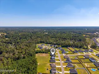 12 N Ardsley Lane, Rocky Point, NC 28457 — 5-bedroom home in Wylie Branch, Rocky Point, NC, photo 4 of 49: 12 N Ardsley Lane