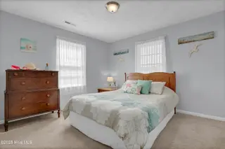 767 E Ocean Road, Holly Ridge, NC 28445 — 3-bedroom home, Holly Ridge, NC, photo 24 of 39: Primary Bedroom