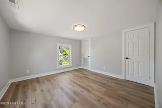 723 & 725 N Market Street, Washington, NC 27889 – photo 20: 725 Bedroom1