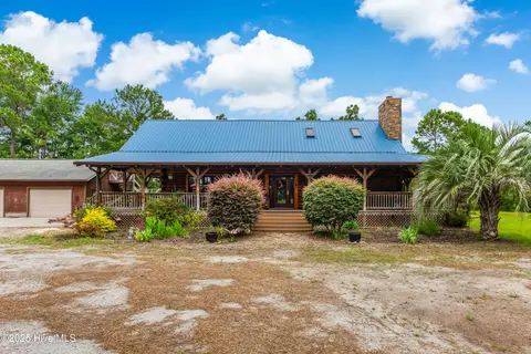 949 Fifty Lakes Dr, Southport