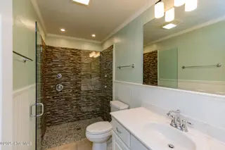 100 Saint Andrews Drive, Pinehurst, NC 28374 – photo 20: bath2-1(2)