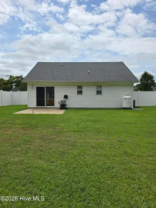 1112 Jessica Street, Elizabeth City, NC 27909 – photo 17: Back