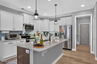 1200 Caracara Drive, New Bern, NC 28560 – photo 5: Spacious Kitchen