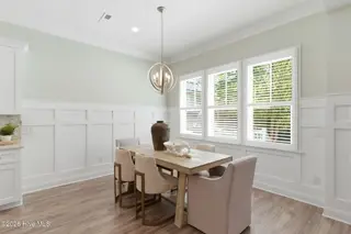 7204 Winchester Terrace, Wilmington, NC 28405 — 4-bedroom home in Landfall, Wilmington, NC, photo 11 of 60: 35-web-or-mls-dsc07965