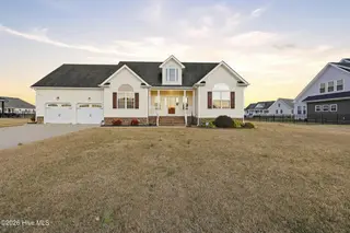 106 Lands End Drive, Elizabeth City, NC 27909 – photo 2: Front View