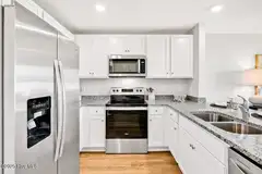 74 Cashmere Court Unit 13, Wilmington, NC 28411 — 3-bedroom townhome in Blake Farm, Wilmington, NC, photo 11 of 42: 3106LobeliaLane-8