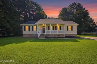 404 Betty Drive, Elizabeth City, NC 27909 – photo 2: Front