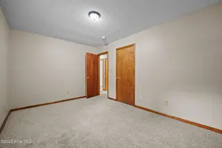 104 Wigeon Road, Jacksonville, NC 28540 — 3-bedroom home in Mallard Creek, Jacksonville, NC, photo 17 of 41: 17-web-or-mls-104 Wigeon Rd. 48
