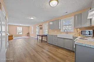 200 Bell Creek Drive, Beaufort, NC 28516 — 2-bedroom home in Bell Creek, Beaufort, NC, photo 2 of 28: 200 Bell Creek Dr