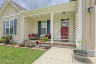 223 Holly Grove Court E, Jacksonville, NC 28540 – photo 4