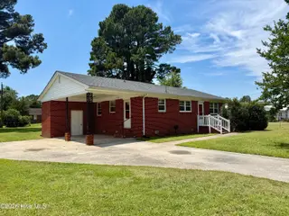 1813 Fearing Avenue, Elizabeth City, NC 27909 – photo 2: IMG_5715