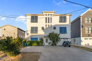 829 Fort Fisher Boulevard S, Kure Beach, NC 28449 – photo 2: 55-web-or-mls-BTS01664