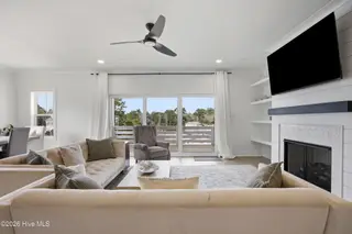1027 Meridian Drive, Sneads Ferry, NC 28460 – photo 20: 37_living room