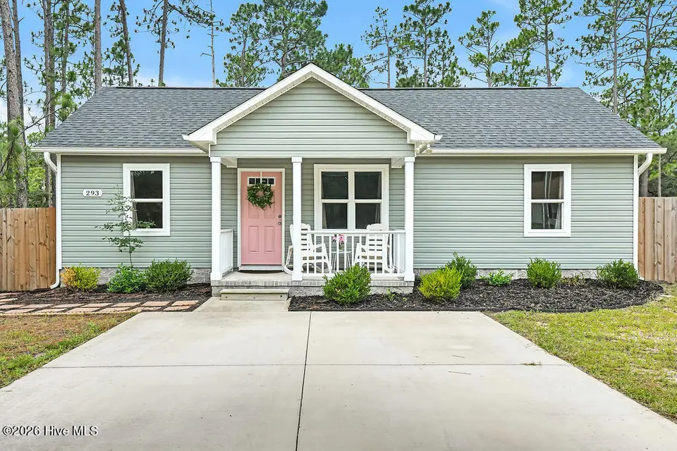 293 Cherry Road, Southport, NC 28461 – photo 1 of 28