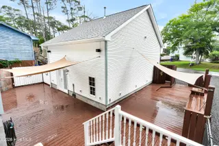 3007 W Oak Island Drive, Oak Island, NC 28465 – photo 10: 3007WestOakIslandDrive-39
