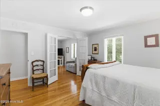 305 River Drive, Southport, NC 28461 – photo 22: 11-Primary Bedroom