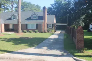 227 E College Street, Whiteville, NC 28472 – photo 6: IMG_3391