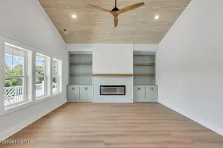 117 NE 17th Street, Oak Island, NC 28465 – photo 10