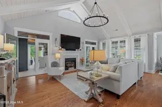 8244 Compass Pointe East Wynd Wynd NE, Leland, NC 28451 — 4-bedroom home in Compass Pointe, Leland, NC, photo 17 of 75