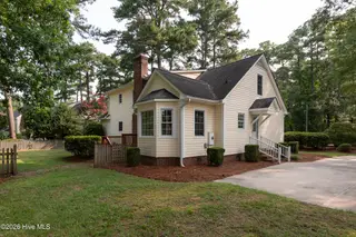 604 Bremerton Drive, Greenville, NC 27858 – photo 4: 604BREMERTON4