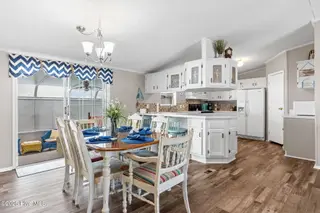2731 Blue Bounty Road SW, Supply, NC 28462 — 3-bedroom manufactured home in Sea Trace, Supply, NC, photo 7 of 43: 8-web-or-mls-CAMMediaLLC.com 2731-3