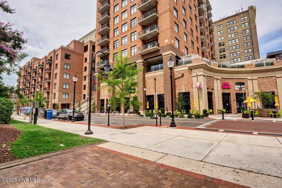 240 N Water Street 1354, Wilmington, NC 28401 – photo 1 of 50: 046_p7500526_27_28_29_30_31_32_515