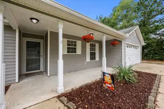 101 Jacqueline Drive, Havelock, NC 28532 – photo 4: 2-web-or-mls-DSC_3171