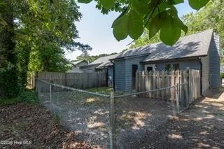 1934 White Hollow Drive A, Greenville, NC 27858 – photo 10: 1934_White_Hollow-9