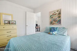 525 Fourth Avenue S, Kure Beach, NC 28449 — 2-bedroom home, Kure Beach, NC, photo 8 of 30: 24_525_Fourth_Ave_014