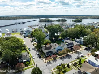 427 E Main Street, Washington, NC 27889 – photo 6: aerial 3