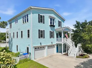 1536 Ann Street, Beaufort, NC 28516 – photo 5: Front view of house