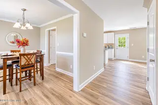 264 Rowland Drive, Richlands, NC 28574 — 3-bedroom home in Bradford Estates, Richlands, NC, photo 6 of 51
